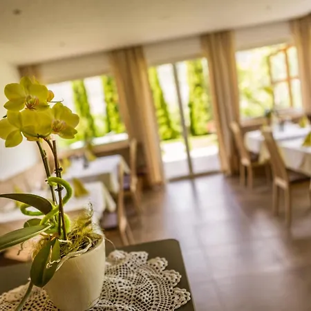 Guest house Gletscherblick Naturns