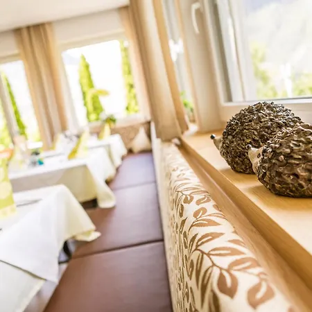 Gletscherblick 2* Naturns